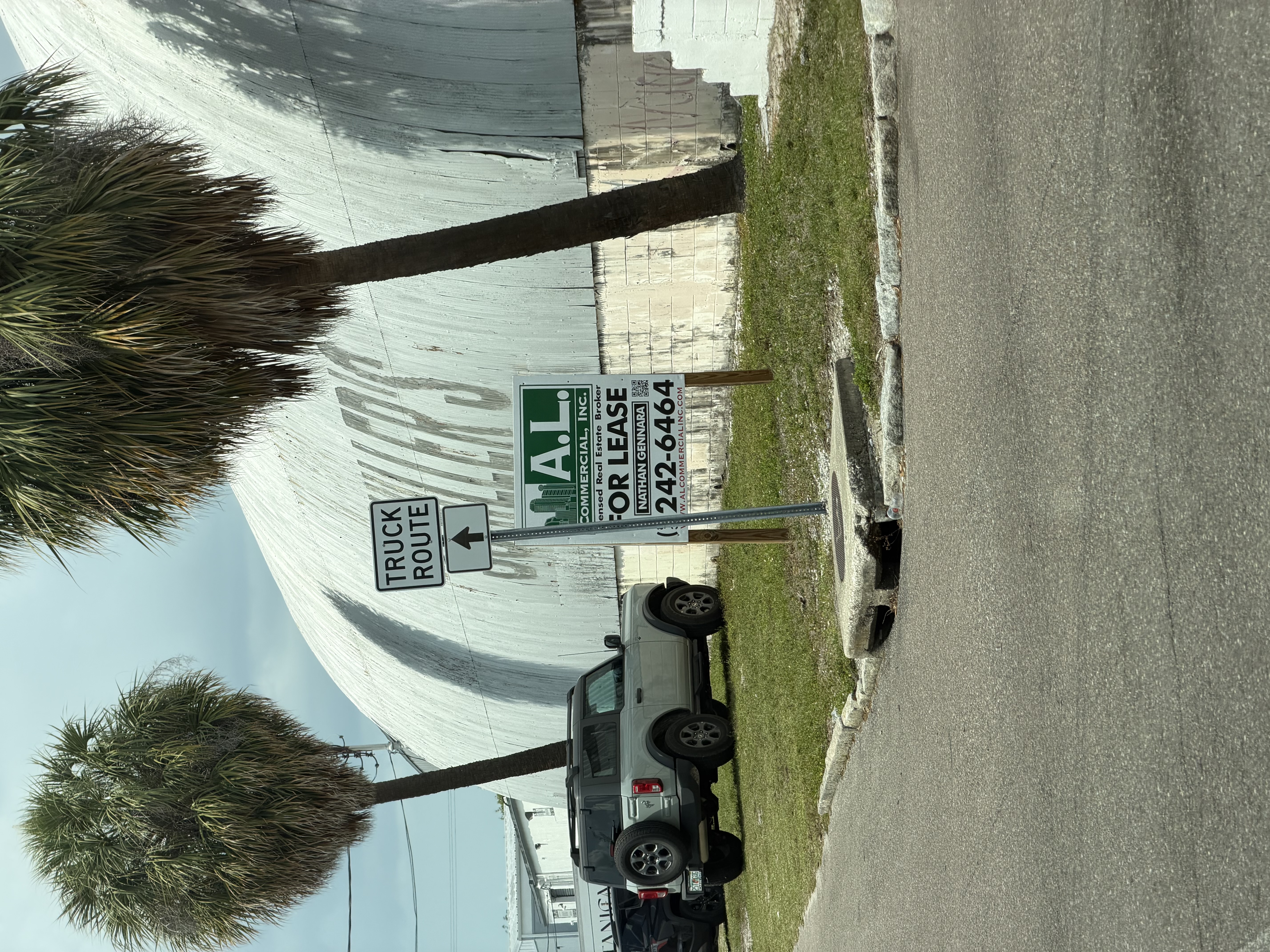 A.L. Commercial broker sign in Tampa